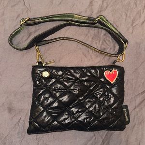 goldno.8 Reversible Pouch With Carryall Strap